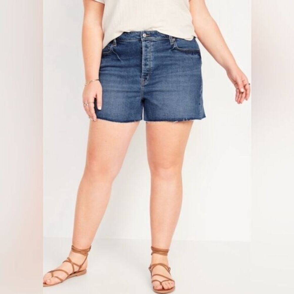 NWT Old Navy Plus Size Sky-Hi A-Line Jeans High Rise Denim Cut Off Shorts - 4XL